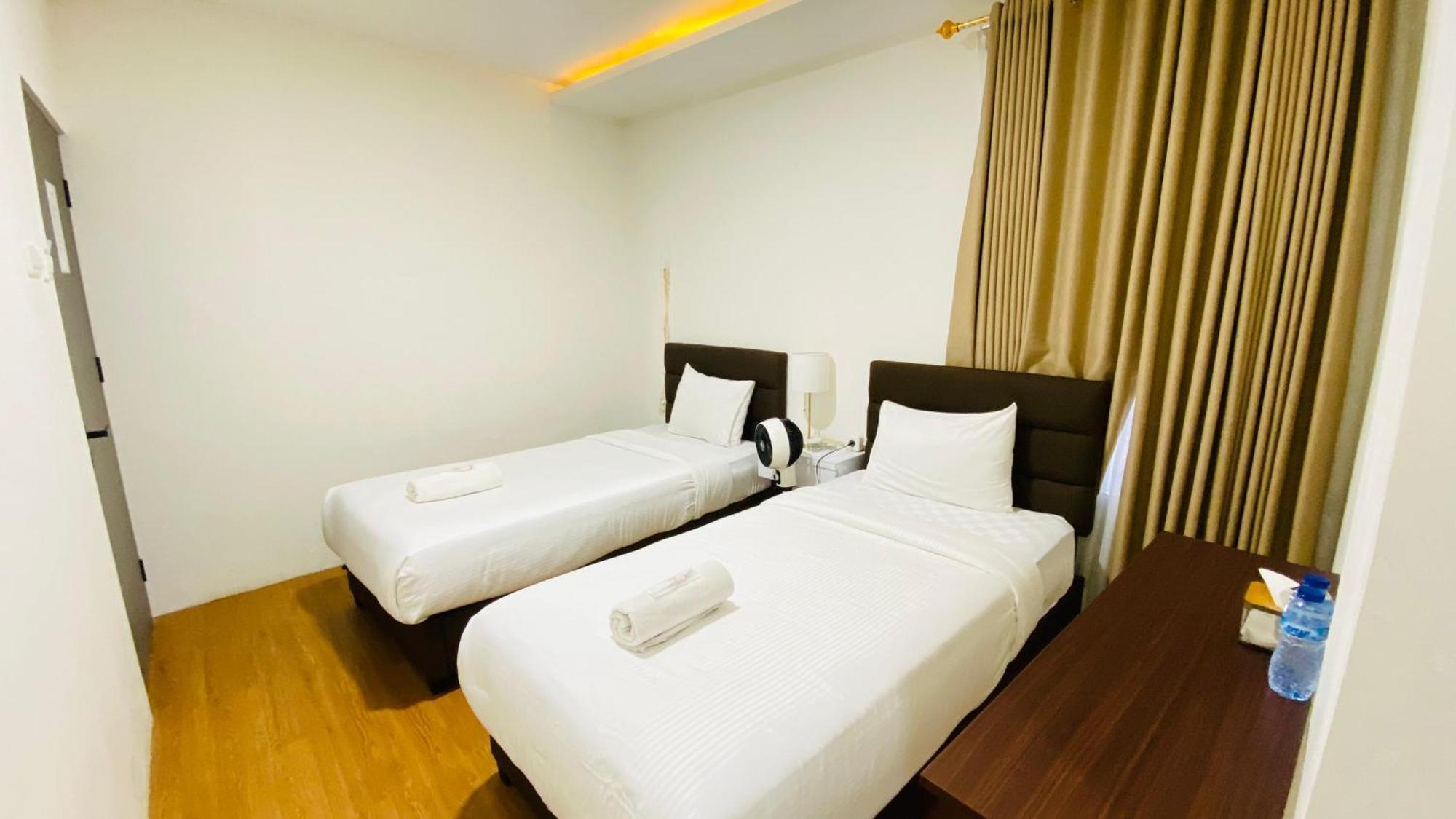 Double D Guesthouse Syariah 武吉丁宜 外观 照片